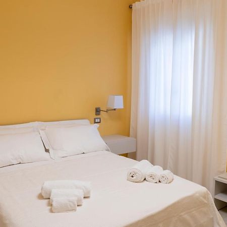 Hotel A Casa Dei Miei San Pietro Vernotico Exteriér fotografie