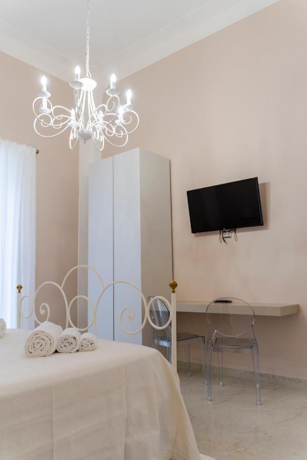 Hotel A Casa Dei Miei San Pietro Vernotico Exteriér fotografie