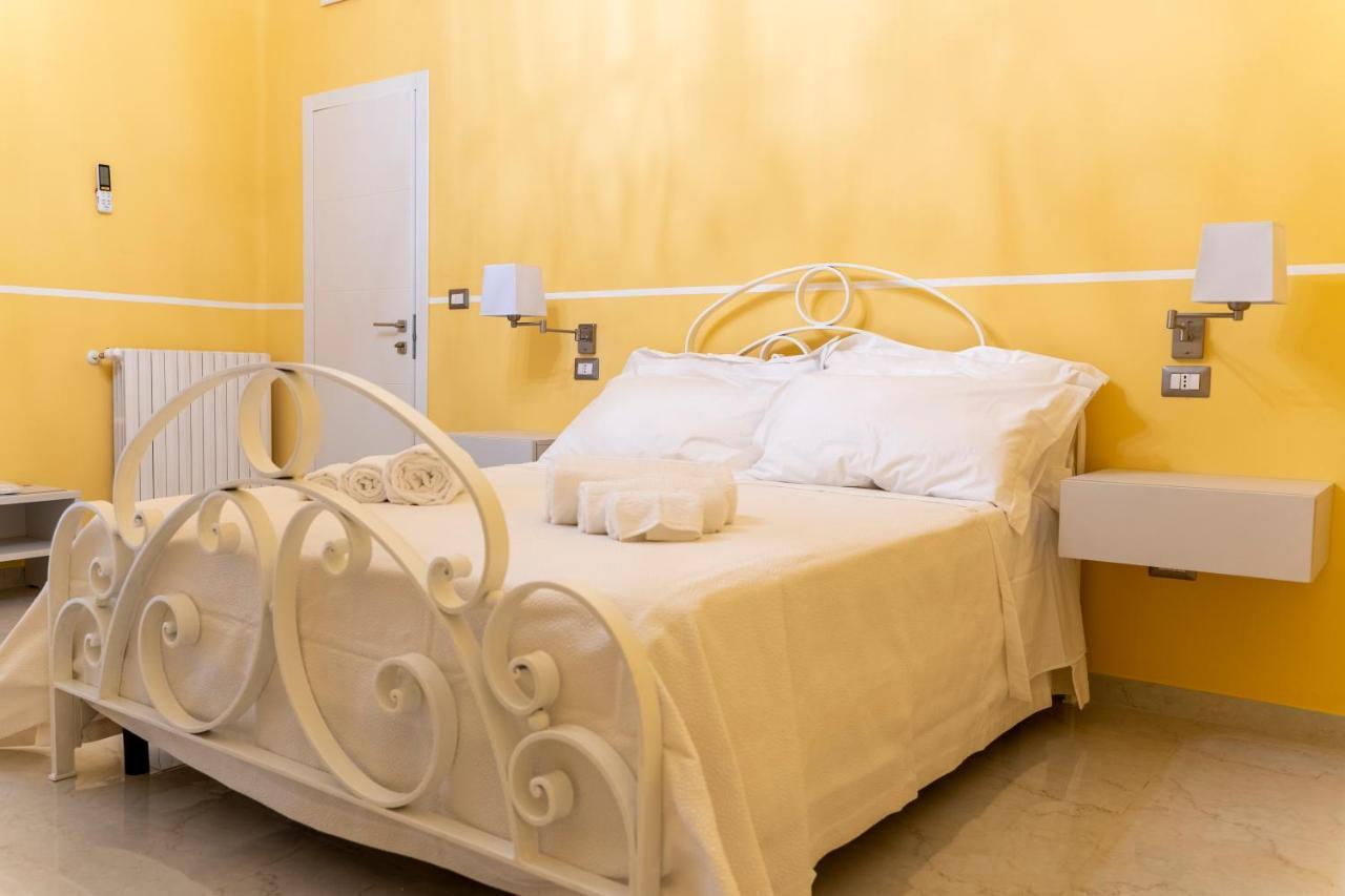 Hotel A Casa Dei Miei San Pietro Vernotico Exteriér fotografie