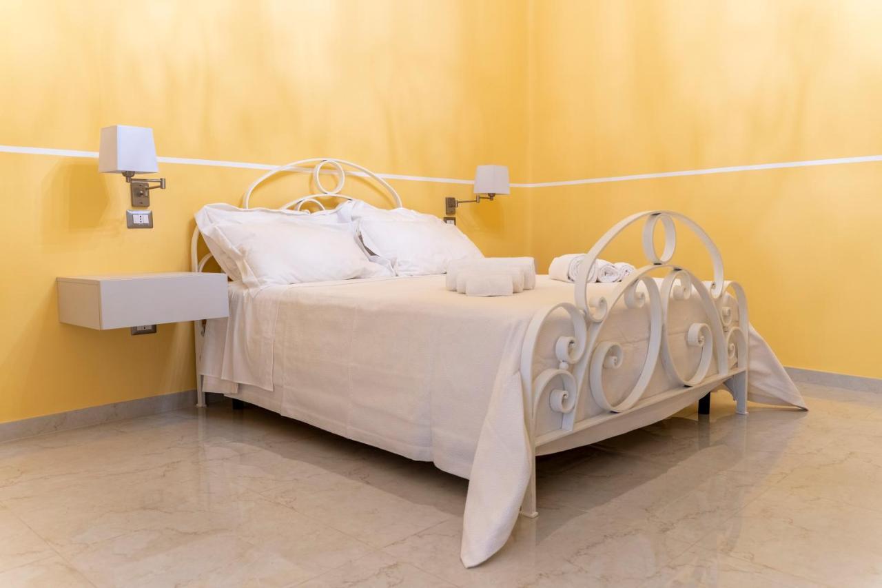 Hotel A Casa Dei Miei San Pietro Vernotico Exteriér fotografie