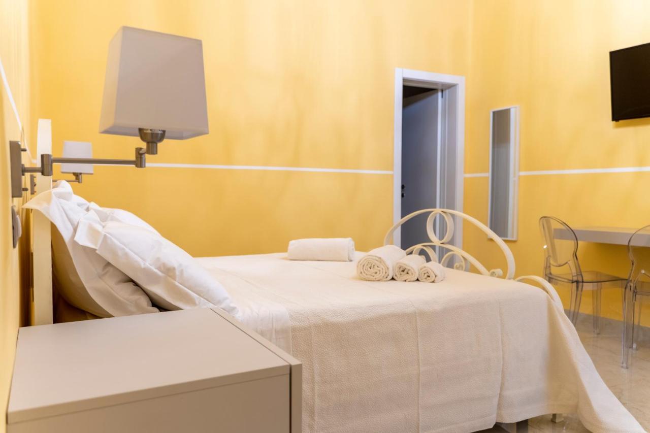 Hotel A Casa Dei Miei San Pietro Vernotico Exteriér fotografie