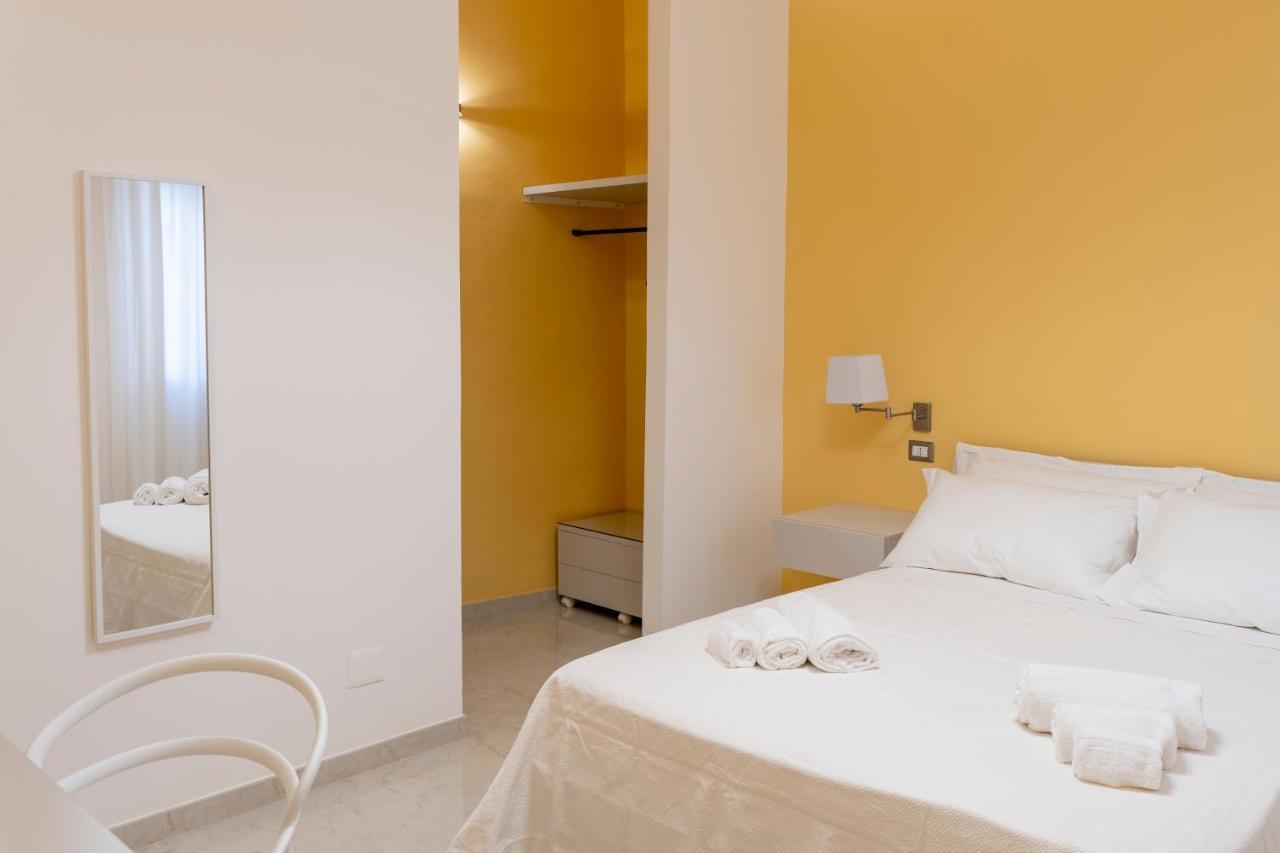 Hotel A Casa Dei Miei San Pietro Vernotico Exteriér fotografie