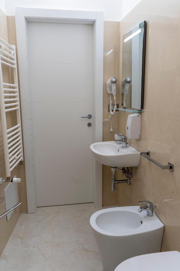 Hotel A Casa Dei Miei San Pietro Vernotico Exteriér fotografie